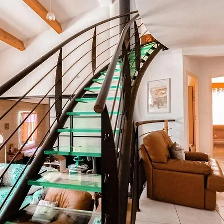 De 250 M2, Climatise * Montpeyroux (Herault)